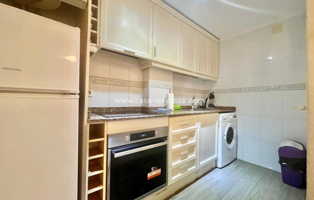 Resale - Apartment / flat - Torrevieja - Acequion