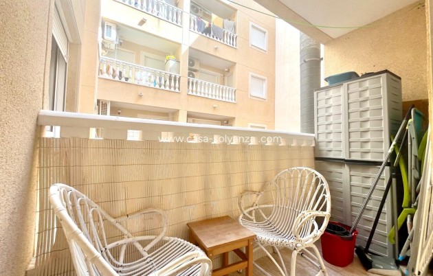 Resale - Apartment / flat - Torrevieja - Acequion