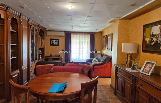 Resale - Apartment / flat - Monóvar - Comunidad Valenciana