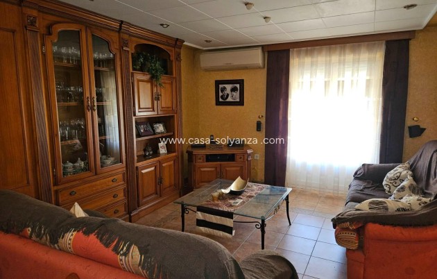 Resale - Apartment / flat - Monóvar - Comunidad Valenciana