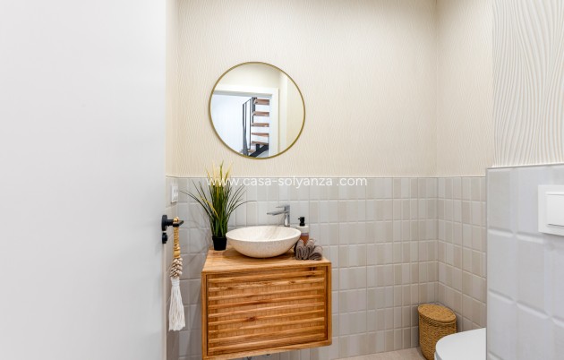 Neue Gebäude - Stadthaus - Dolores