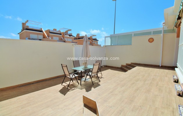 Resale - Villa - Cabo Roig