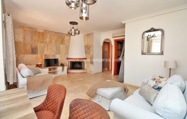 Resale - Villa - Cabo Roig