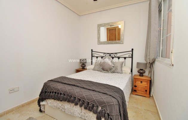 Resale - Villa - Cabo Roig