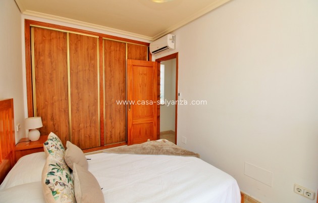 Resale - Villa - Cabo Roig