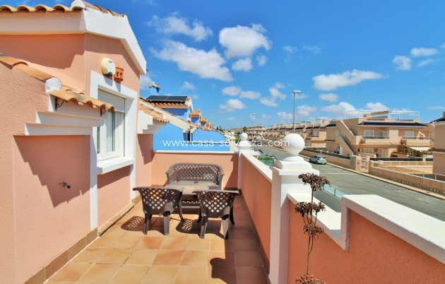 Resale - Villa - Cabo Roig
