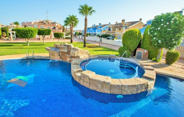 Resale - Villa - Cabo Roig
