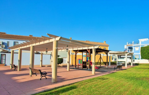 Resale - Villa - Cabo Roig