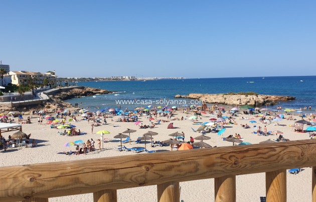 Resale - Villa - Cabo Roig