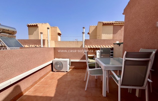 Resale - Townhouse - Avileses