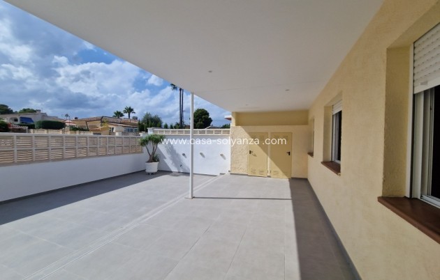 Resale - Villa - La Nucía - Costa Blanca