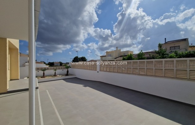 Resale - Villa - La Nucía - Costa Blanca
