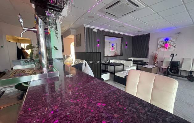 Resale - Commercial - Torrevieja - Costa Blanca