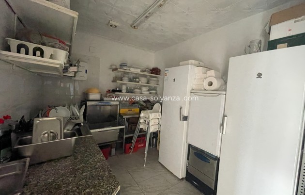 Resale - Commercial - Torrevieja - Costa Blanca