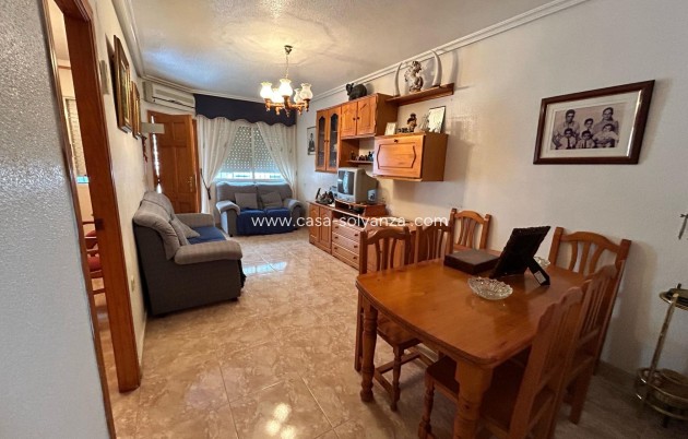 Reventa - Apartamento / piso - Los Alcázares