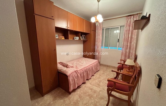 Reventa - Apartamento / piso - Los Alcázares