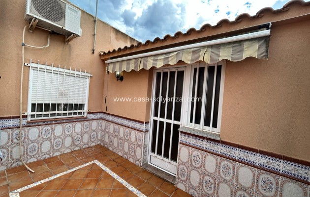 Reventa - Apartamento / piso - Los Alcázares