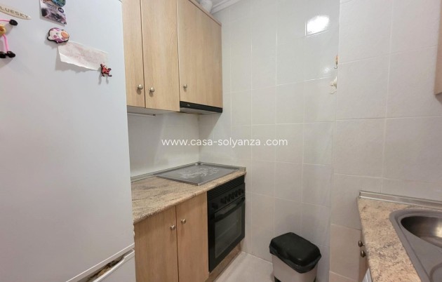 Resale - Apartment / flat - Torrevieja - Aguas nuevas