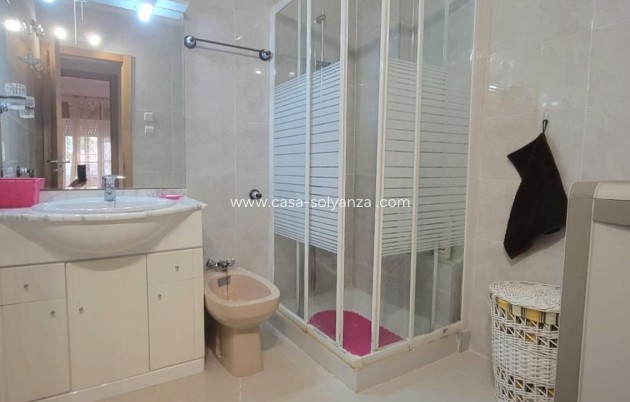 Resale - Apartment / flat - Torrevieja - Aguas nuevas