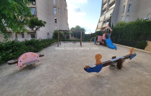 Resale - Apartment / flat - Torrevieja - Aguas nuevas