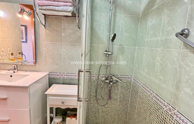 Resale - Apartment / flat - Torrevieja - Center