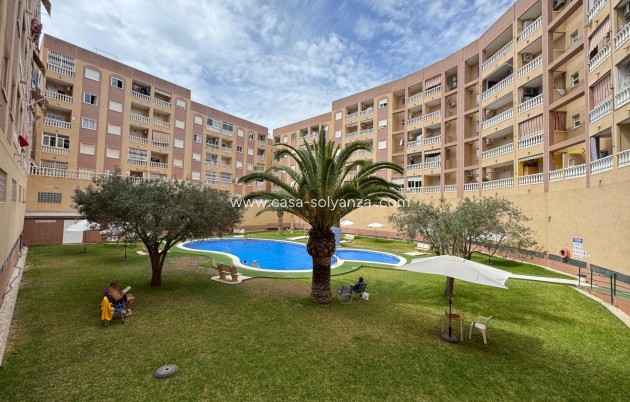 Resale - Apartment / flat - Torrevieja - Center