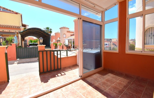 Resale - Villa - Orihuela Costa - Playa Flamenca