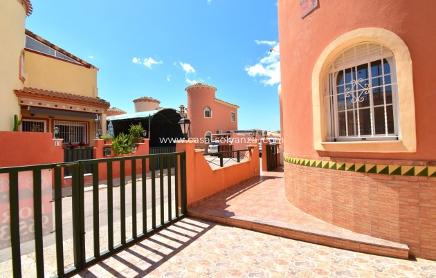 Resale - Villa - Orihuela Costa - Playa Flamenca