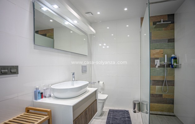 Resale - Apartment / flat - Orihuela Costa - Costa Blanca