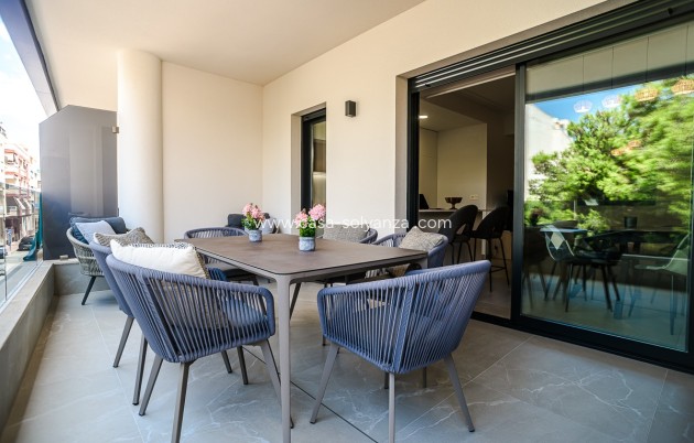 Resale - Apartment / flat - Torrevieja - Costa Blanca