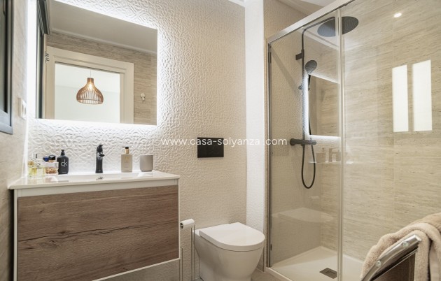 Resale - Apartment / flat - Torrevieja - Costa Blanca