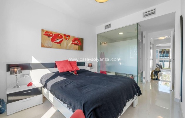 Resale - Apartment / flat - Torrevieja - Punta Prima