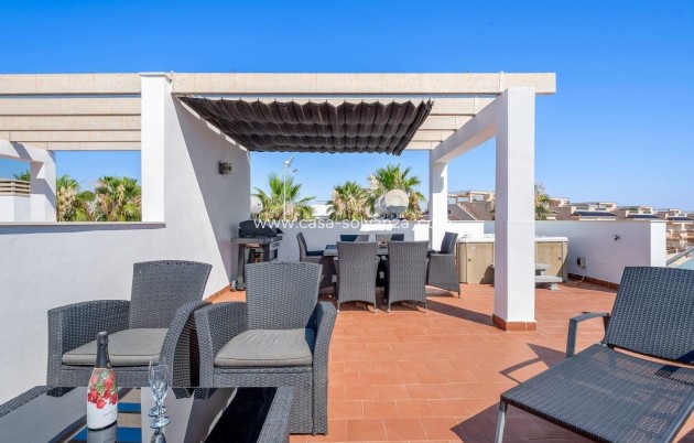 Resale - Apartment / flat - Torrevieja - Punta Prima