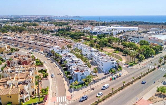 Resale - Apartment / flat - Torrevieja - Punta Prima