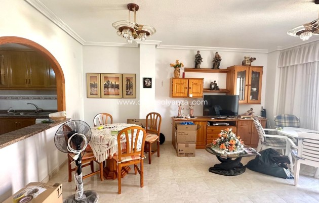 Resale - Apartment / flat - Torrevieja - Center