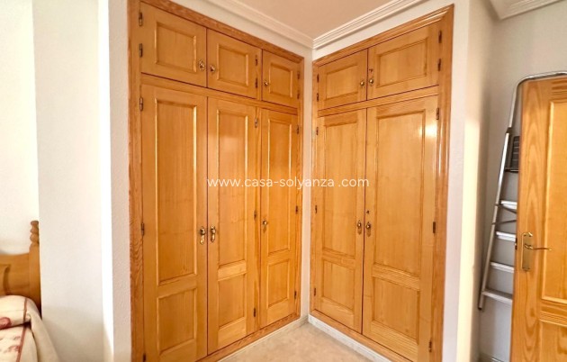 Resale - Apartment / flat - Torrevieja - Center