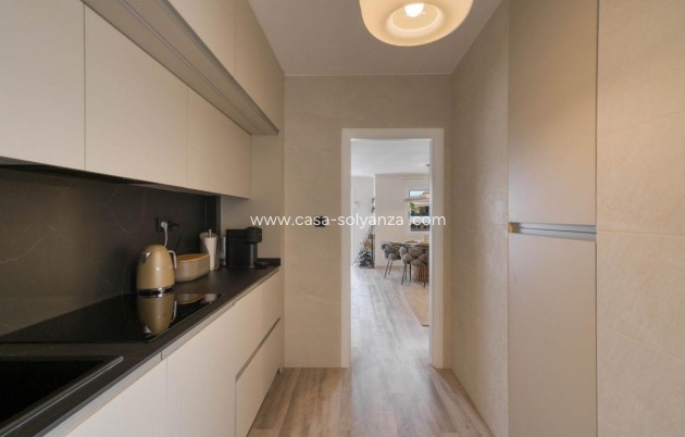 Resale - Apartment / flat - Torrevieja - Los Balcones