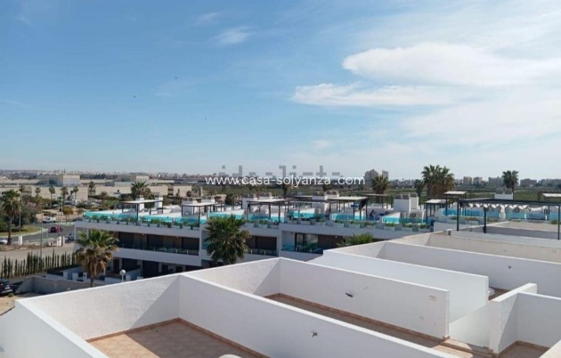 Resale - Apartment / flat - Torrevieja - Los Balcones