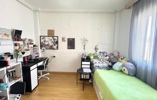 Resale - Townhouse - Orihuela - Urbanización Perla del Mar