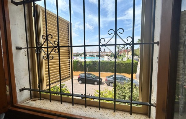 Resale - Bungalow - Los Alcázares - La Dorada