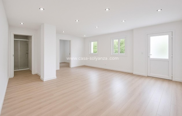 Resale - Commercial - Orihuela Costa - La Zenia