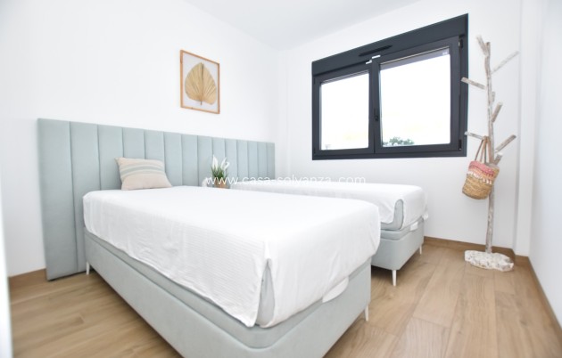 Resale - Apartment / flat - Torrevieja - Los Balcones