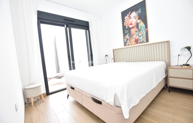 Resale - Apartment / flat - Torrevieja - Costa Blanca