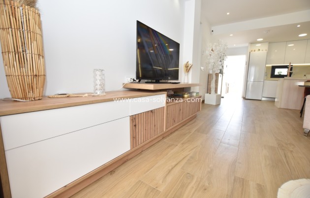 Resale - Apartment / flat - Torrevieja - Costa Blanca