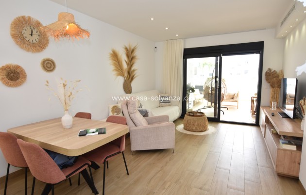 Resale - Apartment / flat - Torrevieja - Costa Blanca