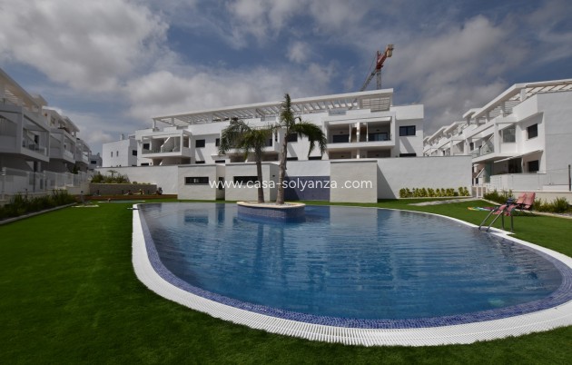 Resale - Apartment / flat - Torrevieja - Costa Blanca