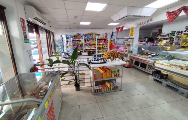 Resale - Commercial - Torrevieja - Estacion Autobuses