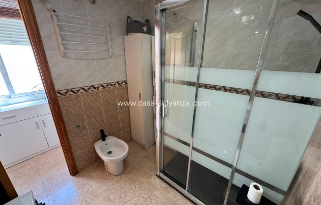 Resale - Apartment / flat - Torrevieja - Estacion Autobuses