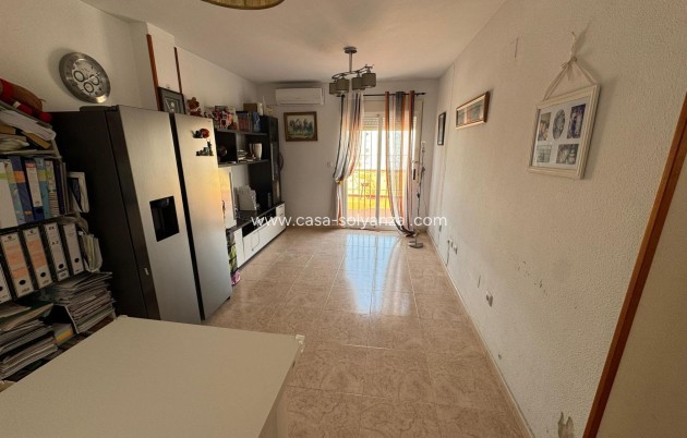 Resale - Apartment / flat - Torrevieja - Estacion Autobuses