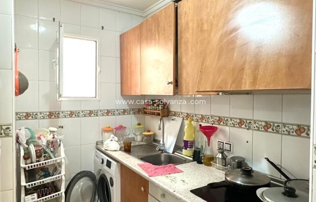 Resale - Apartment / flat - Torrevieja - Estacion Autobuses
